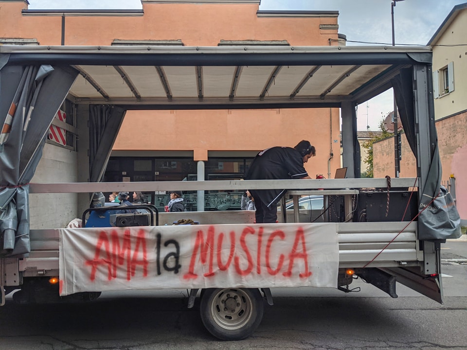 l'antifascismo non si arresta!